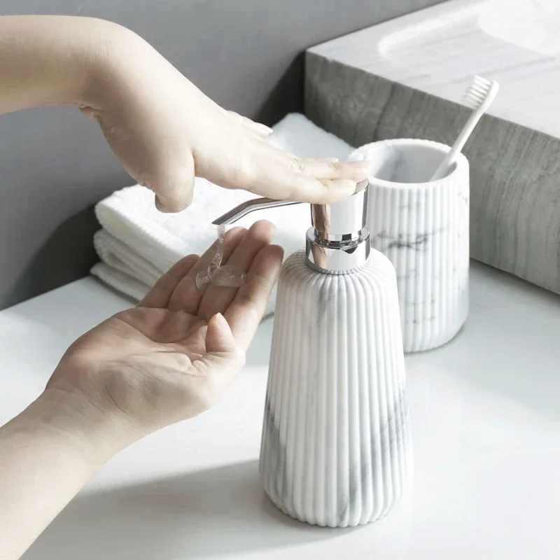 accessoires de salle de bain en grès pour rangement et décoration - Image 2