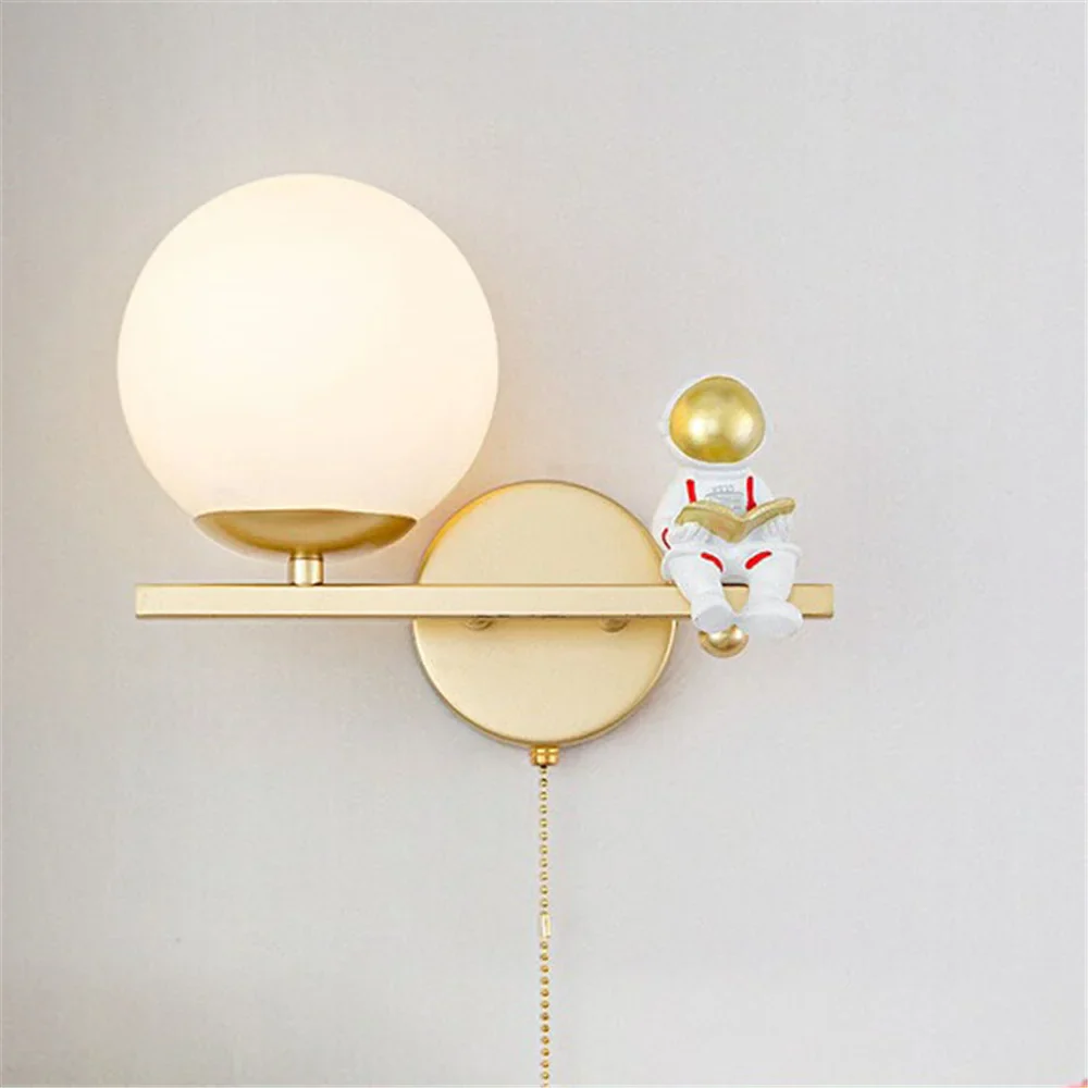 applique murale led astronaute en verre doré pour chambre enfant - Image 3