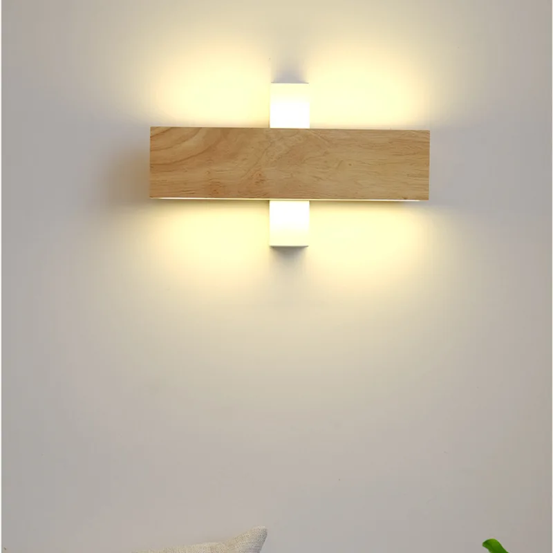 Applique murale LED rotative en bois - Image 2