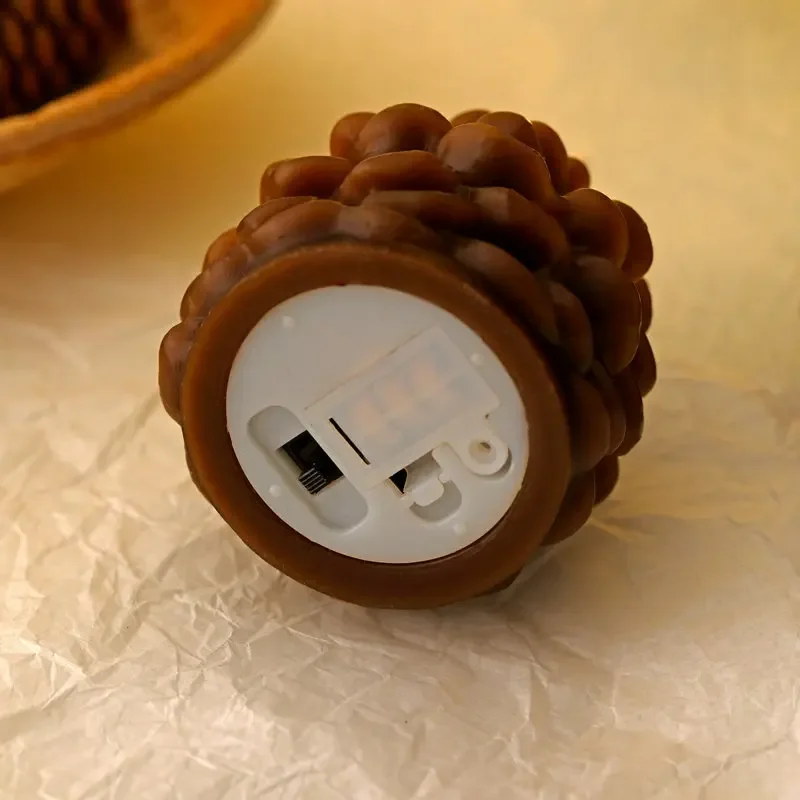 bougie led pomme de pin sans flamme pour décoration intérieure festive - Image 3