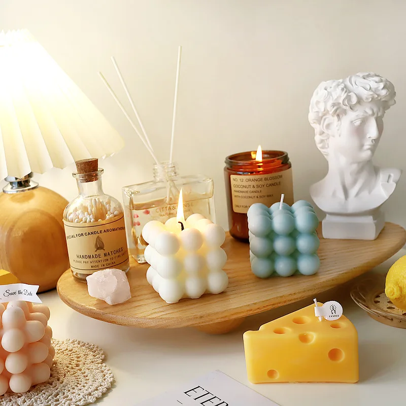 bougie parfumée big cube pour décoration moderne et aromathérapie - Image 2