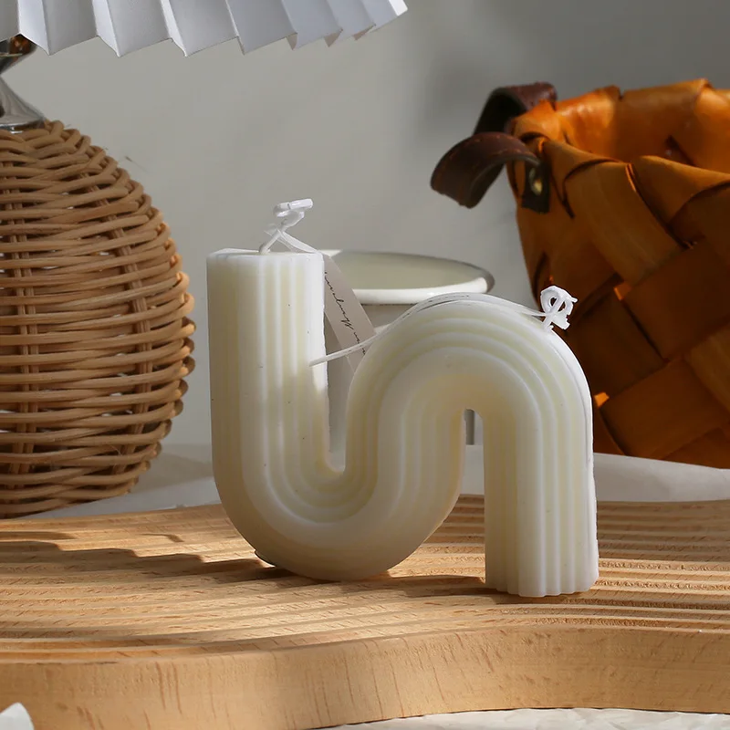 bougies parfumées géométriques pour décoration et cadeaux divers - Image 7