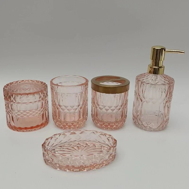 ensemble d'accessoires en verre pour salle de bain d'hôtel - Image 9