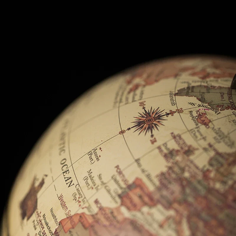 globe terrestre en bois vintage avec support pour étudiants - Image 5