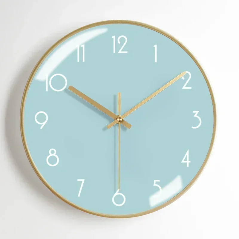 horloge murale moderne en métal esthétique et silencieuse - Image 11