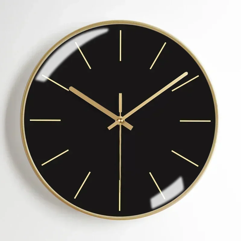 horloge murale moderne en métal esthétique et silencieuse - Image 12