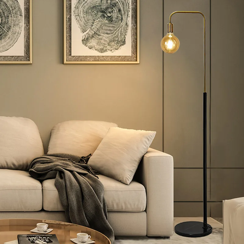 lampadaire rétro en laiton led au design créatif minimaliste - Image 4