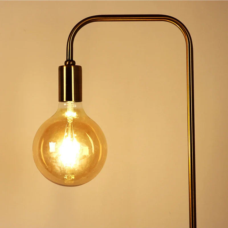 lampadaire rétro en laiton led au design créatif minimaliste - Image 5