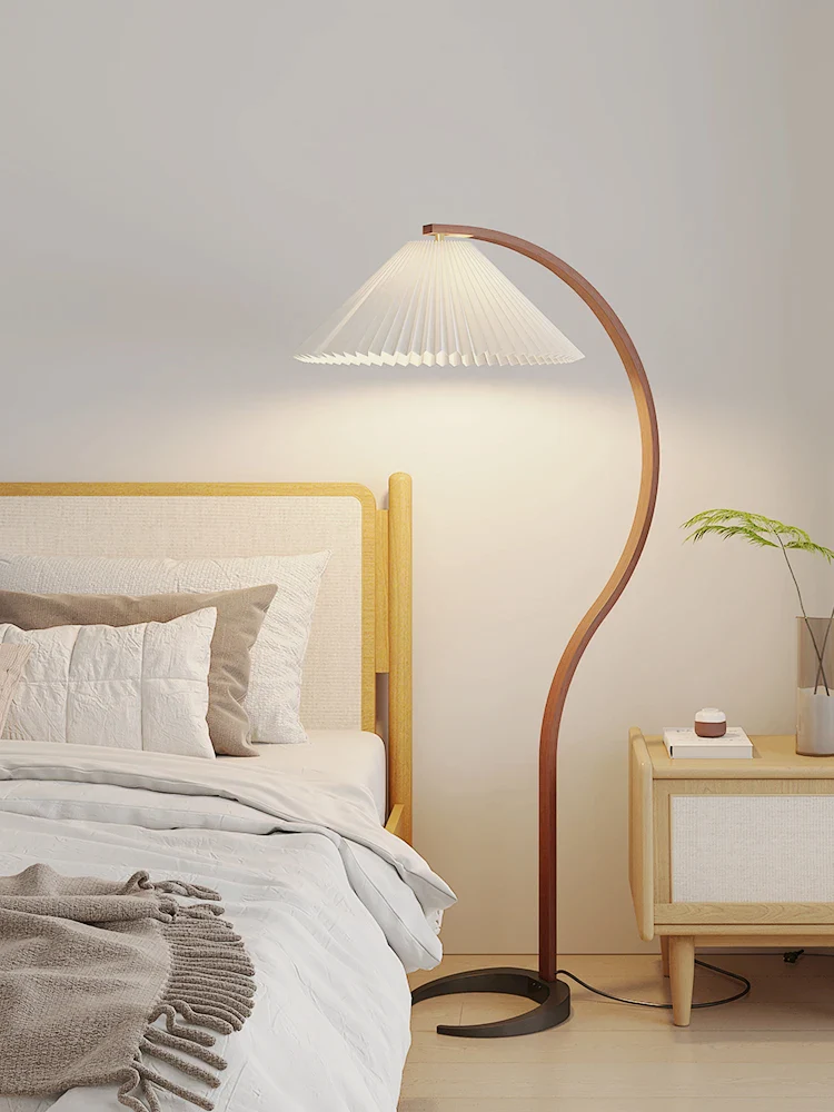 lampadaire style nordique rétro en rondins plissé français avec abat-jour en tissu - Image 3