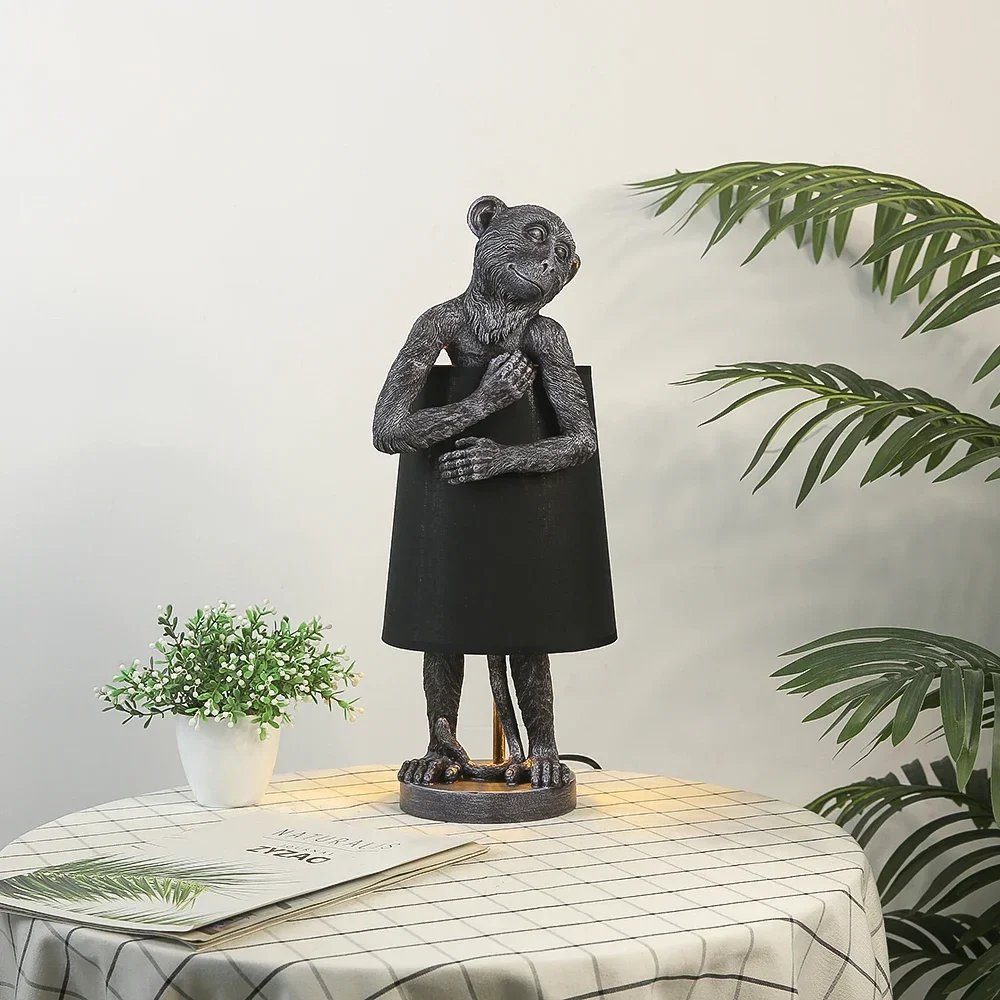 lampe à poser en résine design singe rétro pour éclairage décoratif - Image 4