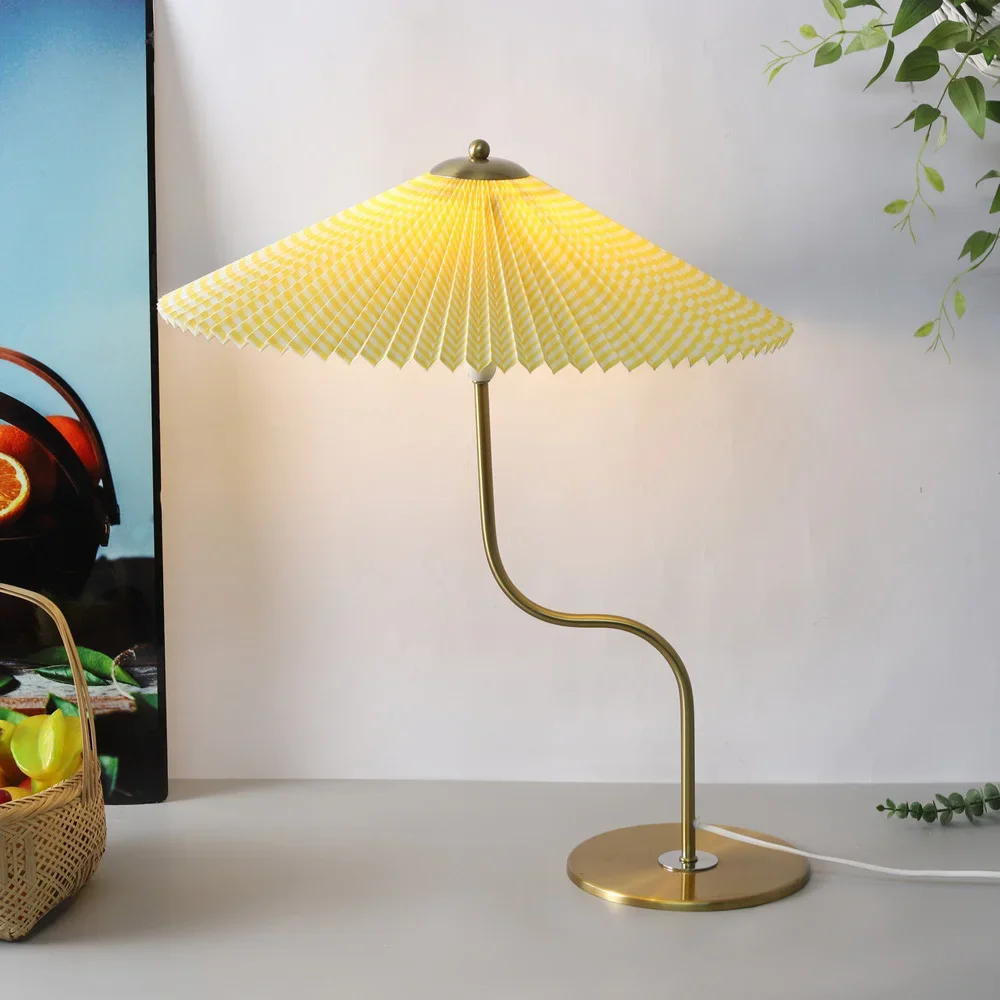 lampe à poser rétro en forme de parapluie décoratif pivotant - Image 3