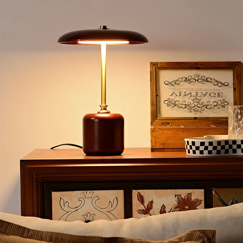 lampe à poser rétro en verre bois et cuivre design artistique - Image 4