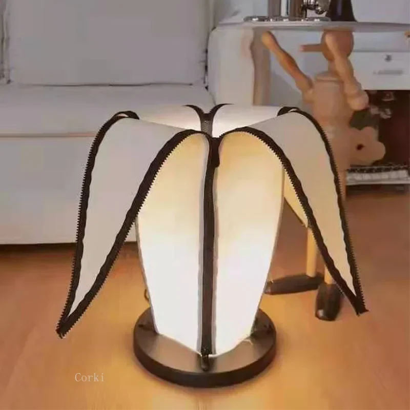 lampe de bureau tulipe style Bauhaus design ambiance élégante - Image 4