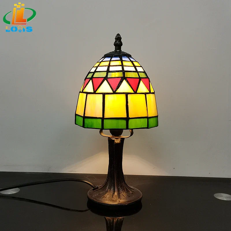 lampe de chevet en verre teinté style tiffany pour décoration élégante - Image 4