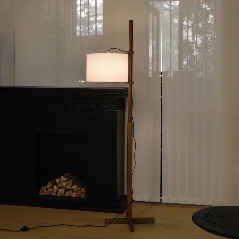 lampe de sol en bois massif abat-jour tissu nordique décoration intérieure - Image 3