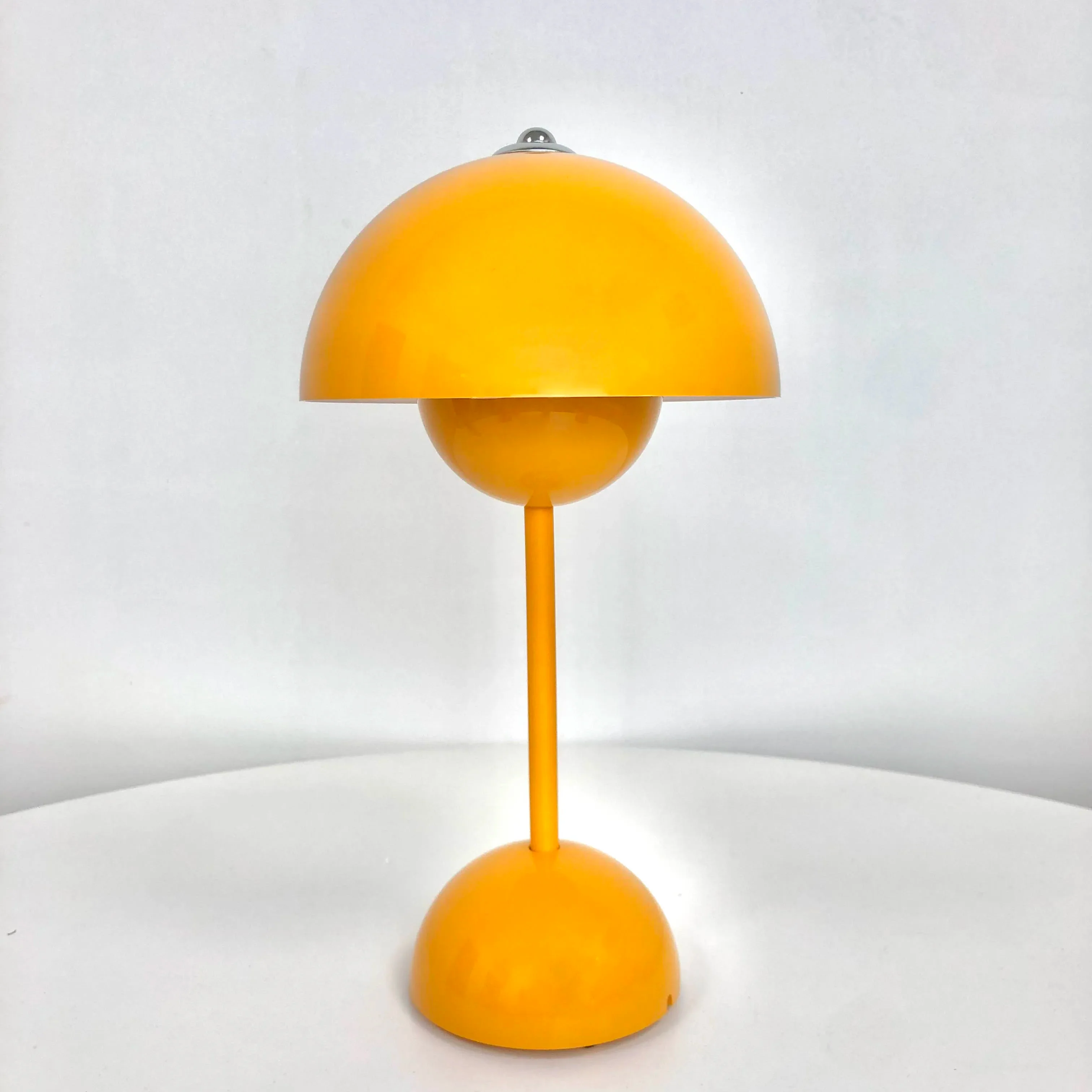 Lampe de table led nordique interrupteur tactile supérieur lampe de table de chargement USB lampe de champignon de bourgeon de fleur lampe de table décorative de table de chevet - Image 14