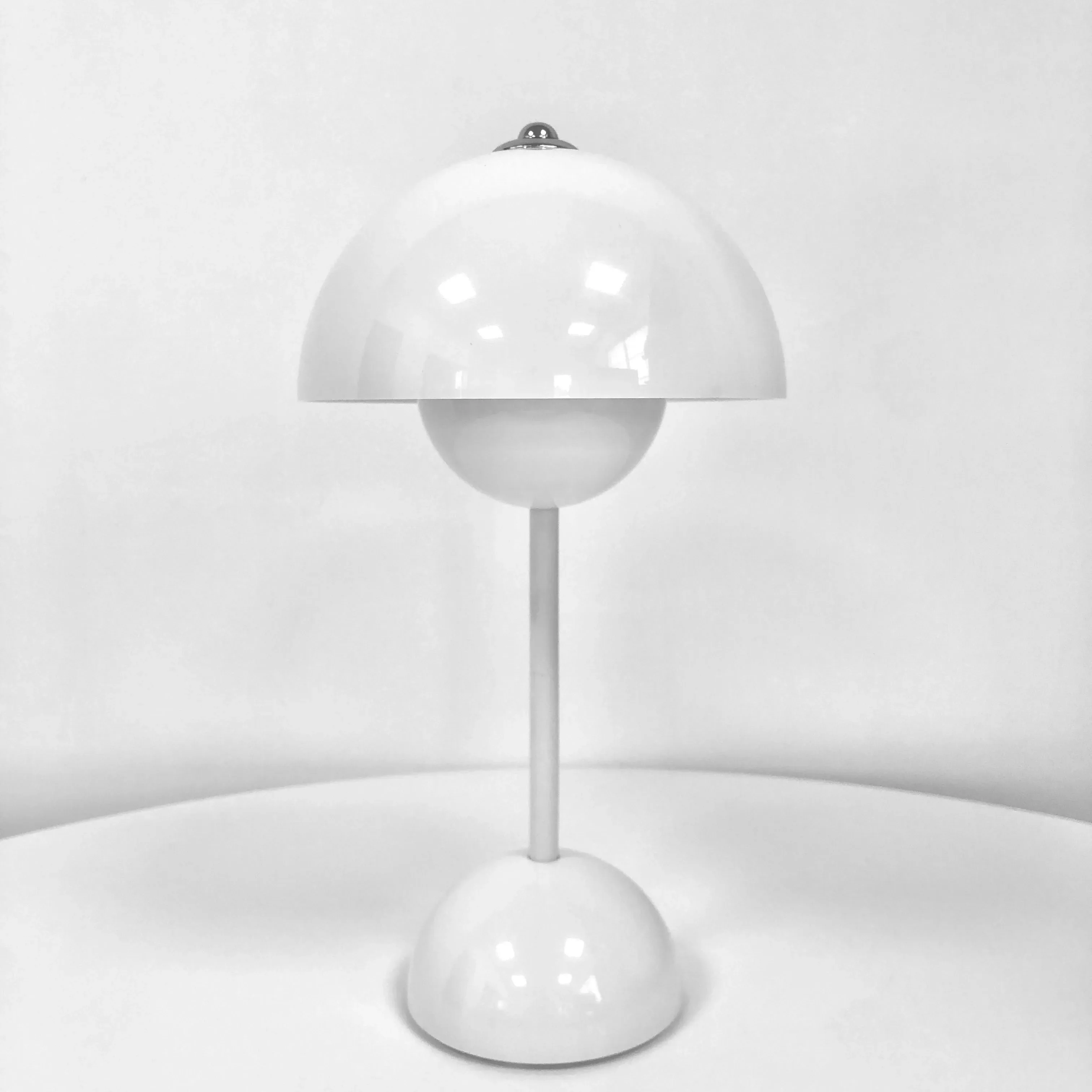 Lampe de table led nordique interrupteur tactile supérieur lampe de table de chargement USB lampe de champignon de bourgeon de fleur lampe de table décorative de table de chevet - Image 8