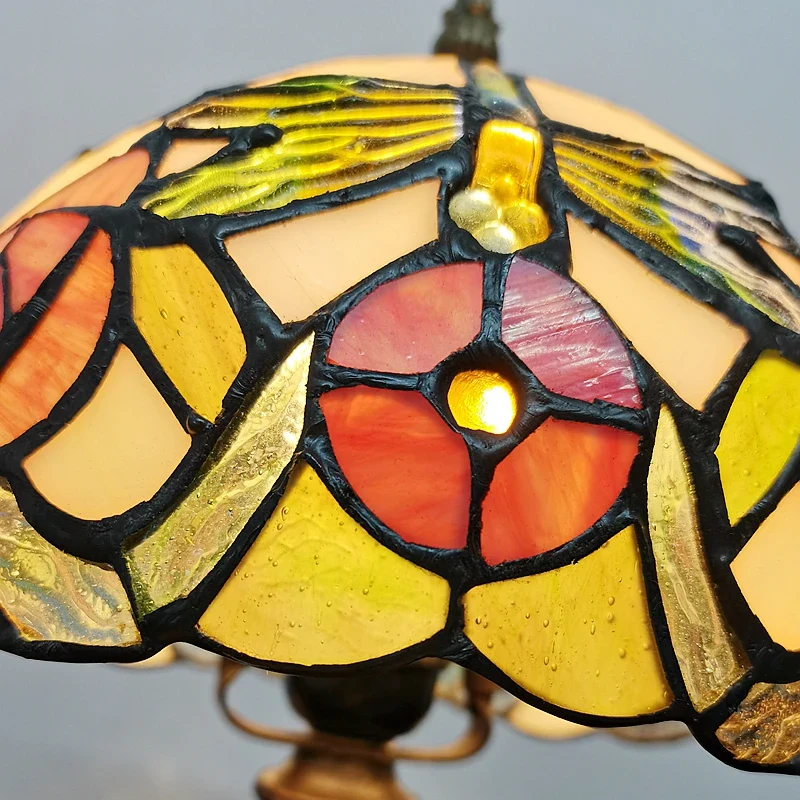 lampe de table style américain en verre teinté pour intérieur décoratif - Image 7