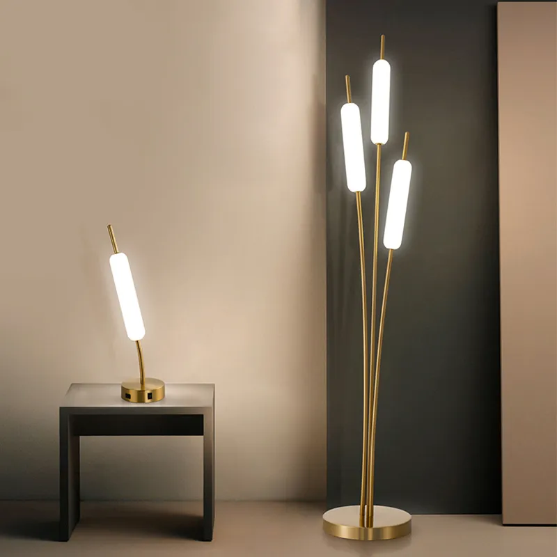 Lampe sur pied nordique Ă 3 tĂȘtes en forme d'oreille de blĂ©