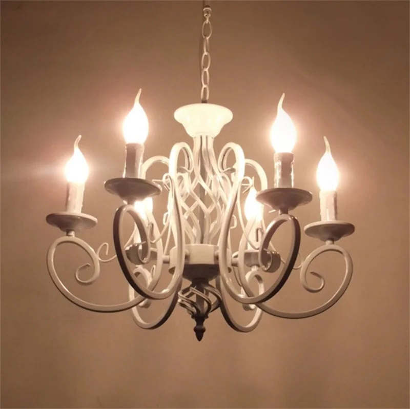lustre classique vintage à 6 ou 8 bougies en fer forgé - Image 6
