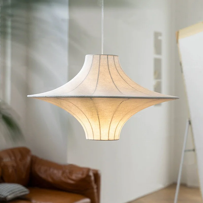 lustre en soie design japonais style wabi-sabi pour un éclairage élégant