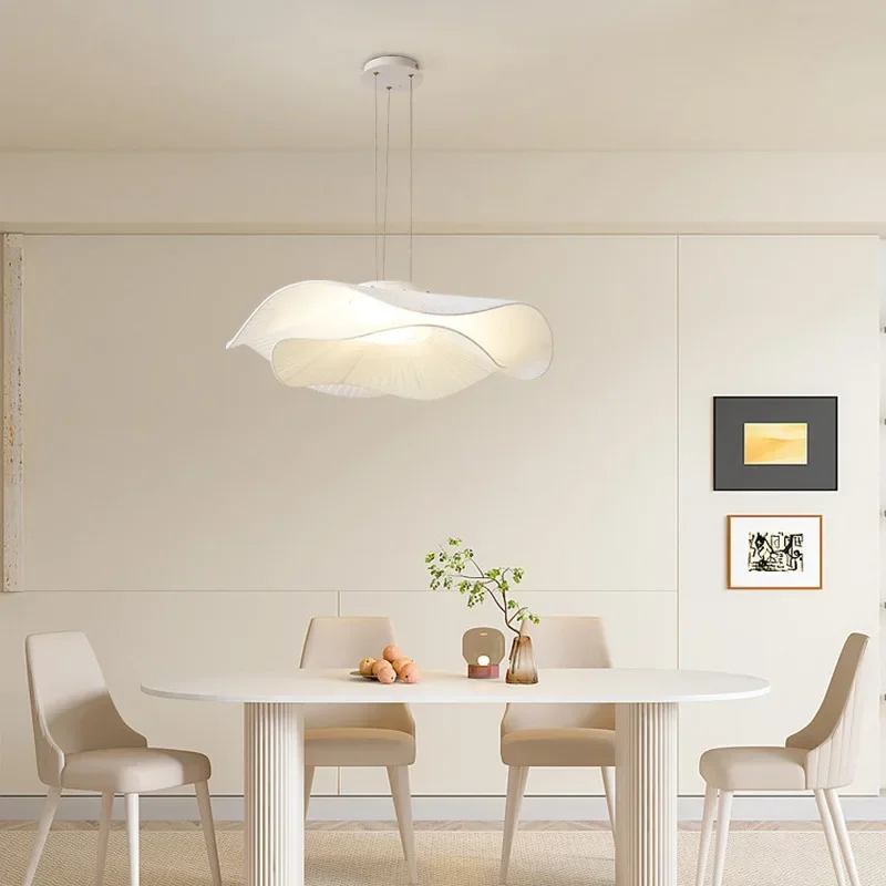 lustre en tissu à led pour un intérieur moderne et minimaliste - Image 3