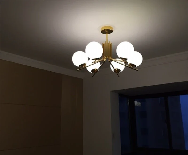 lustre moderne à led avec abat-jour en métal doré - Image 5