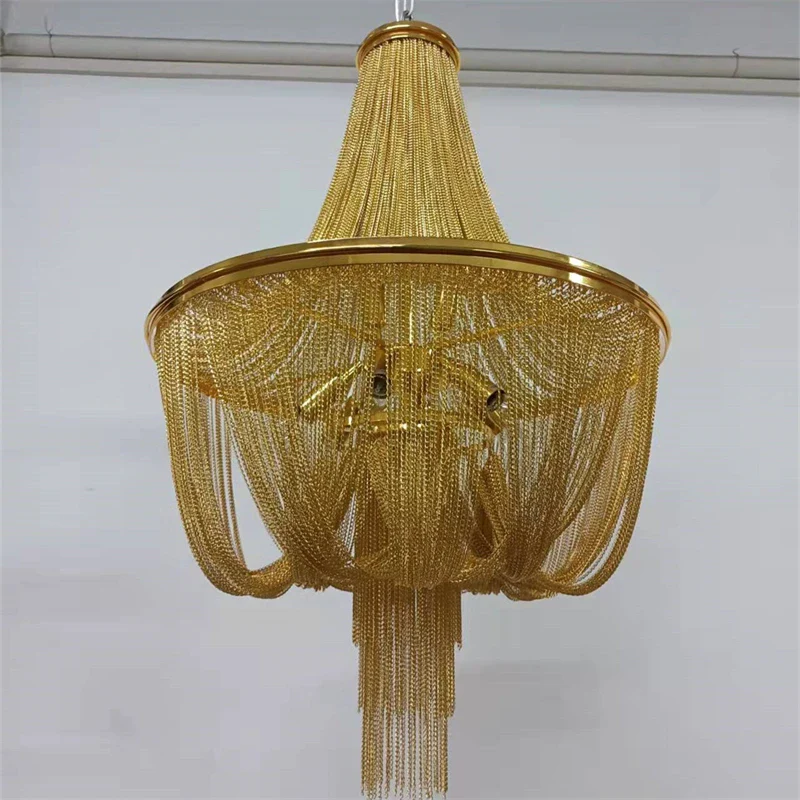 lustre moderne à pampilles en aluminium doré avec chaîne décorative - Image 3
