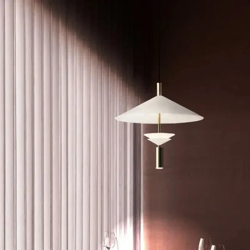 lustre moderne en métal design nordique pour éclairage intérieur - Image 4