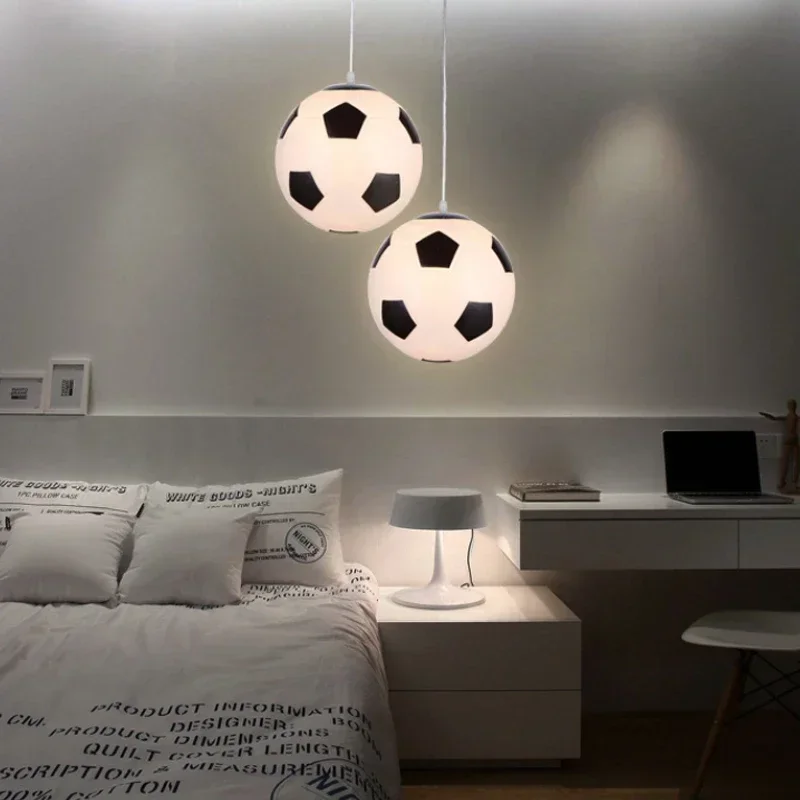 lustre moderne en verre football pour garçons et filles - Image 7