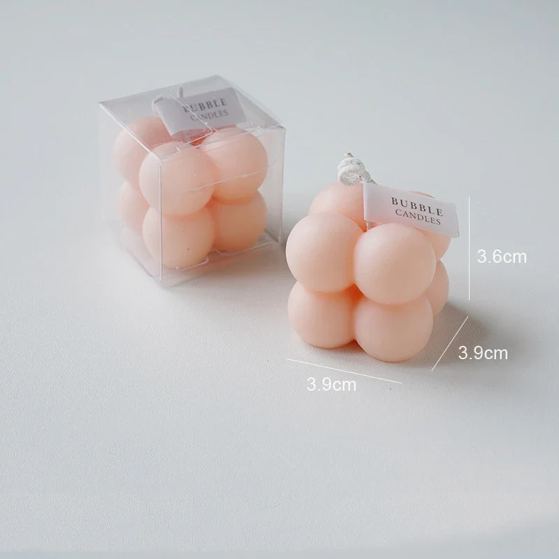 petite bougie cube parfumée en cire de soja fait main - Image 9