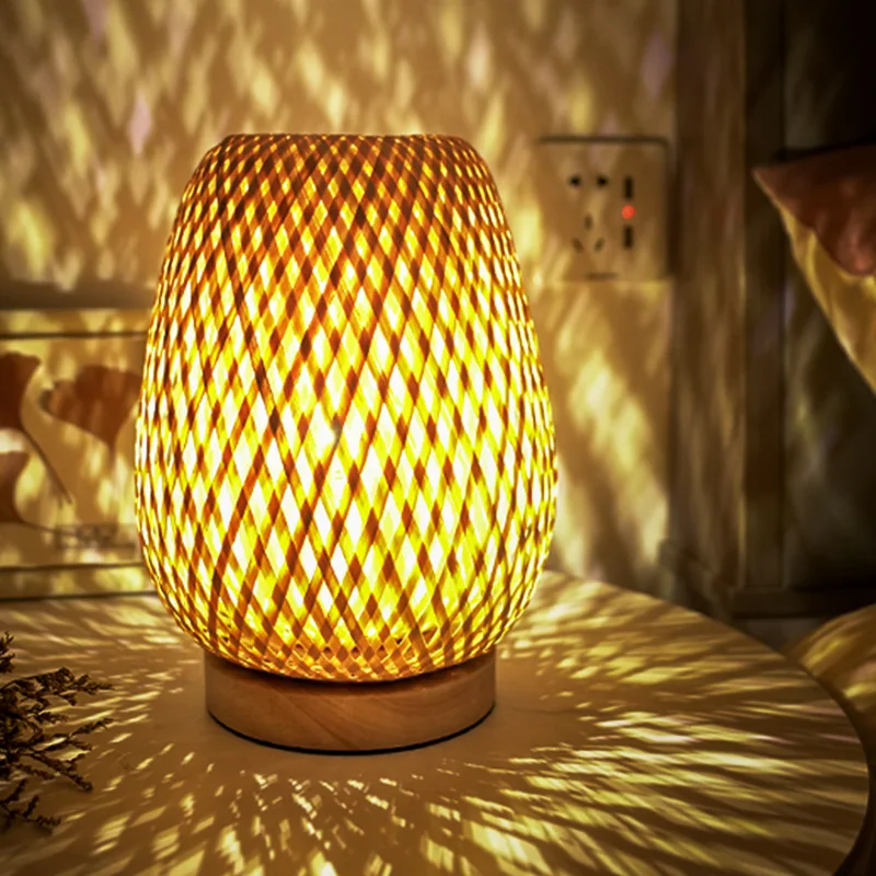 Petite lampe de Table en rotin à intensité variable - Image 2