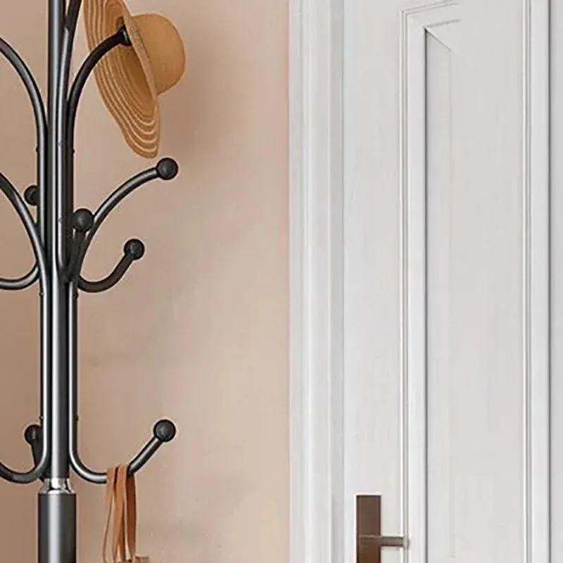 porte-manteau moderne en métal design arbre pour gagner de l'espace - Image 5