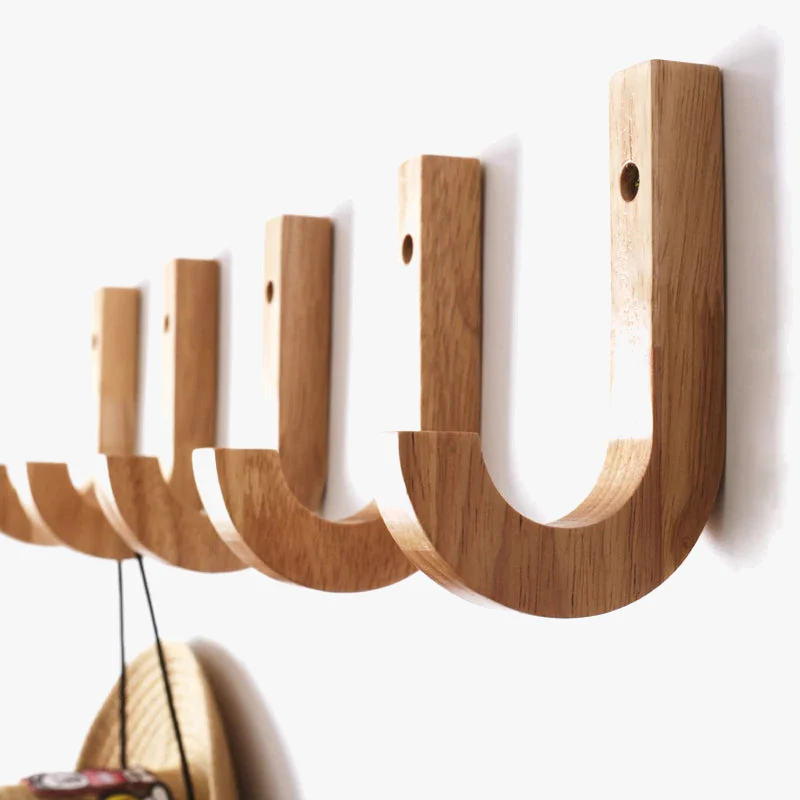 porte-manteau mural en bois pour une décoration créative