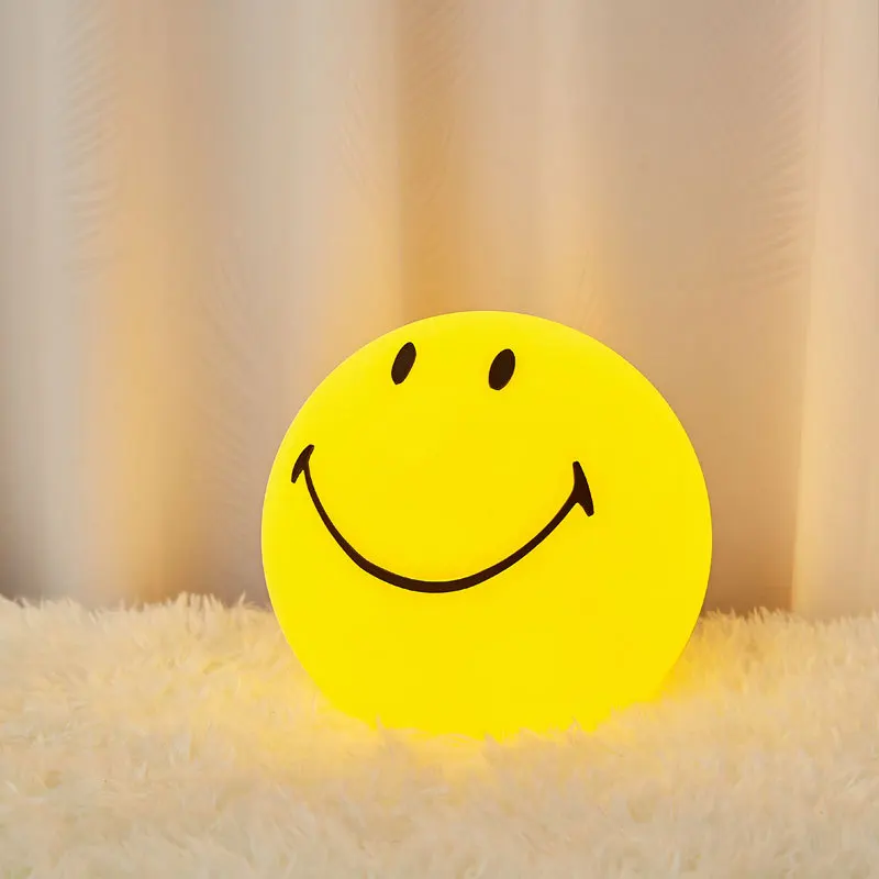 Simple sourire visage Led veilleuses USB Rechargeable PE lampe de nuit chambre d'enfants Protection des yeux chambre chevet décor lampe de bureau - Image 3