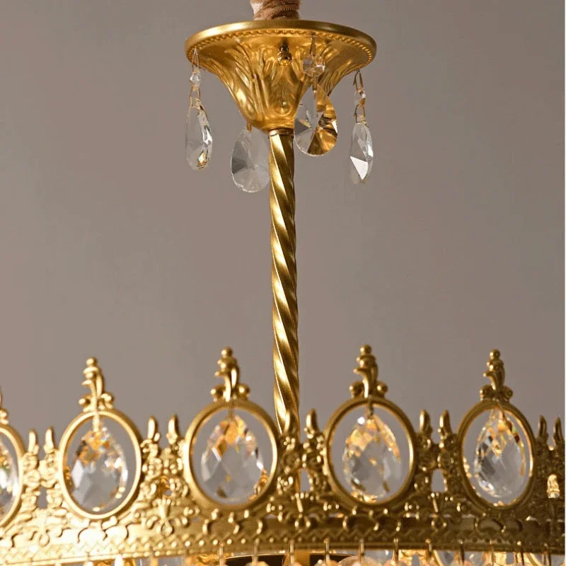 suspension dorée en cristal pour décoration intérieure élégante - Image 4