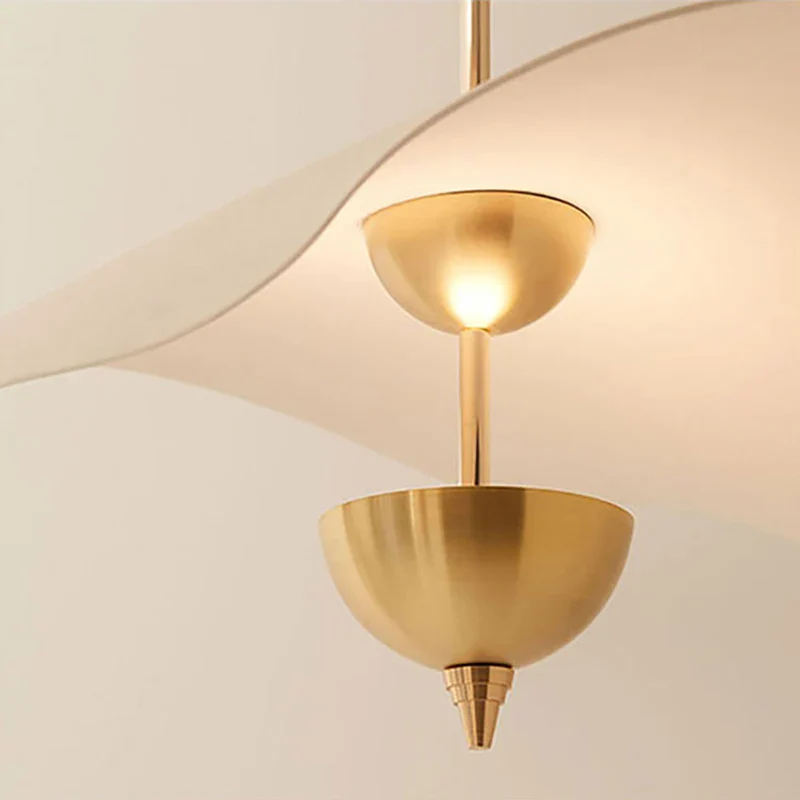 suspension en métal doré design lotus style art déco - Image 5