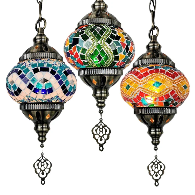 suspension en verre teinté style méditerranéen éclairage bohème romantique