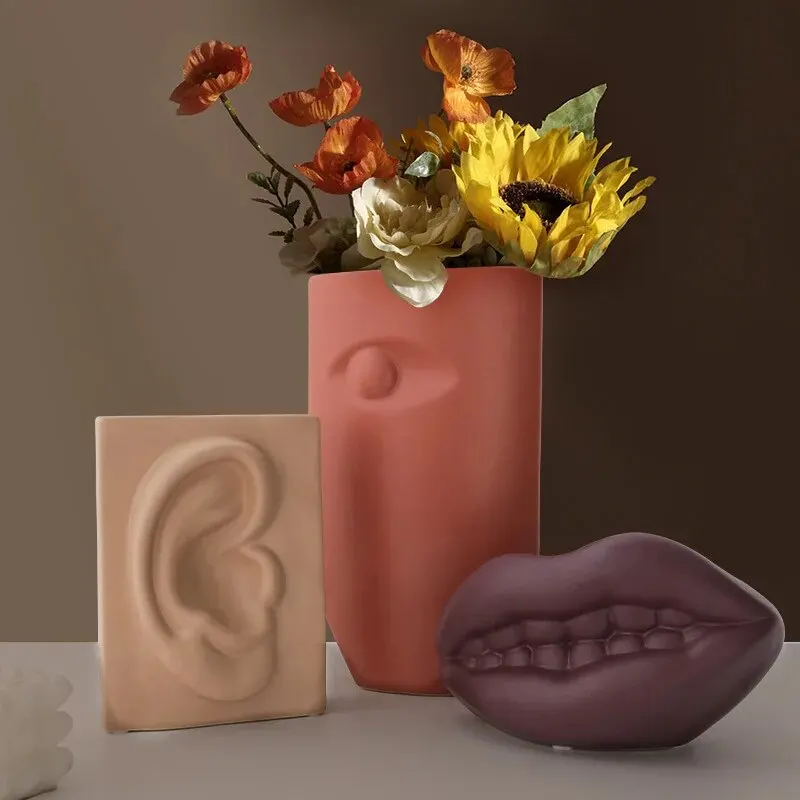 vase céramique visage art style européen abstrait décoratif - Image 3