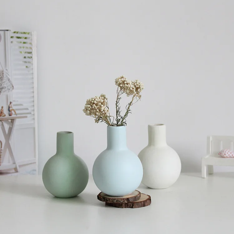 vase en céramique artisanale pour fleurs séchées décoratif et créatif - Image 2