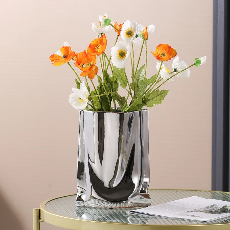vase en céramique avec volants argentés pour fleurs décoratives - Image 4