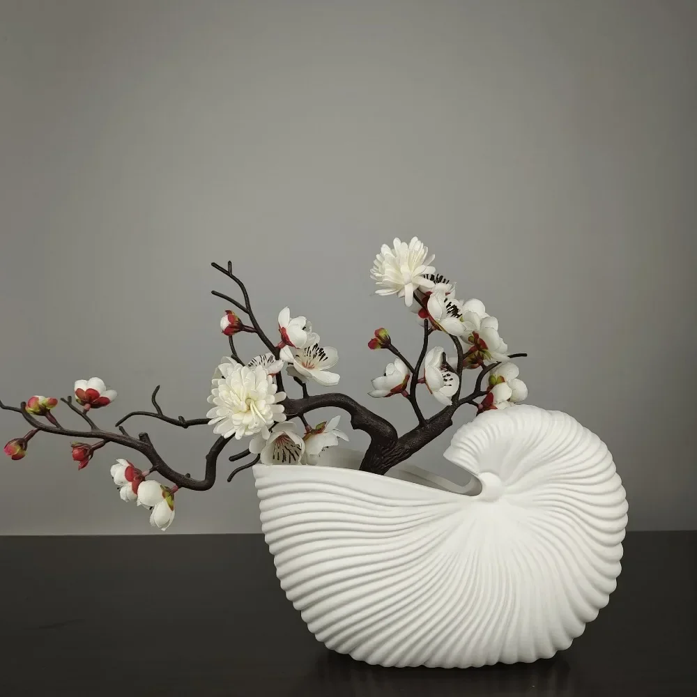 vase en céramique coquillage pour décoration florale artisanale - Image 2
