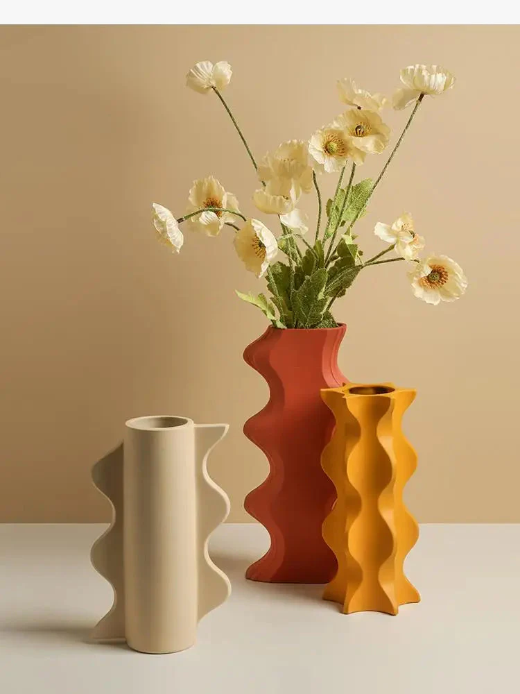 vase en céramique géométrique pour arrangements floraux artisanaux - Image 5