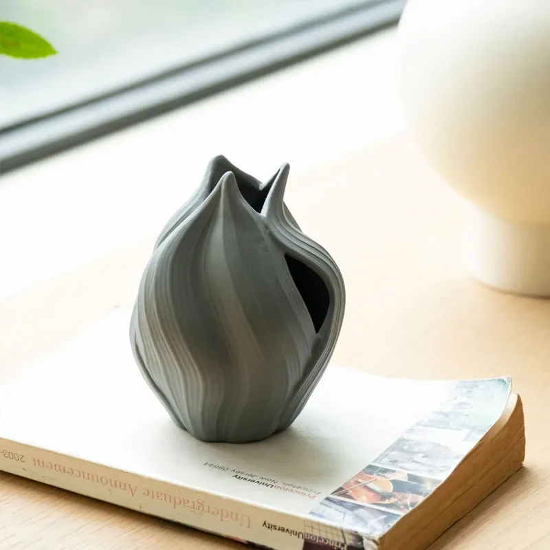 vase en céramique nordique pour décoration et arrangements floraux - Image 4